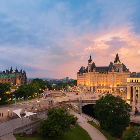 Fairmont Chateau Laurier Gold Experience Ottawa Exterior photo